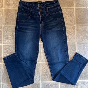 Dark wash skinny jeans